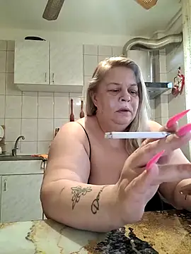 AriannaMilf online show from April 2026 04:15:01 AM