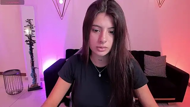 AlessiaCorleone  online show from October 2025 07:56:01 PM
