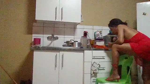 Snapshot of ShooingBunch chatting on November 2025 10:38:02 AM ShooingBunch online show from November 2025 10:38:02 AM