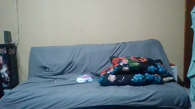 Snapshot of ShooingBunch chatting on November 2025 09:42:02 AM ShooingBunch online show from November 2025 09:42:02 AM