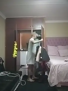 ShooingBunch online show from March 2026 11:27:02 AM