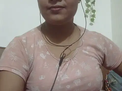 Snapshot of shekira99 chatting on June 2026 02:28:01 PM shekira99 online show from June 2026 02:28:01 PM