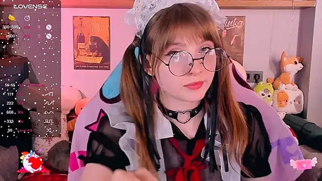 Snapshot of AliceLanley chatting on December 2024 03:09:02 PM AliceLanley online show from December 2024 03:09:02 PM