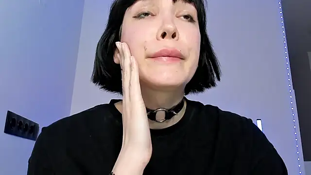 dollmore online show from January 2025 10:45:01 PM