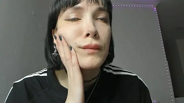 dollmore online show from February 2025 07:17:02 PM