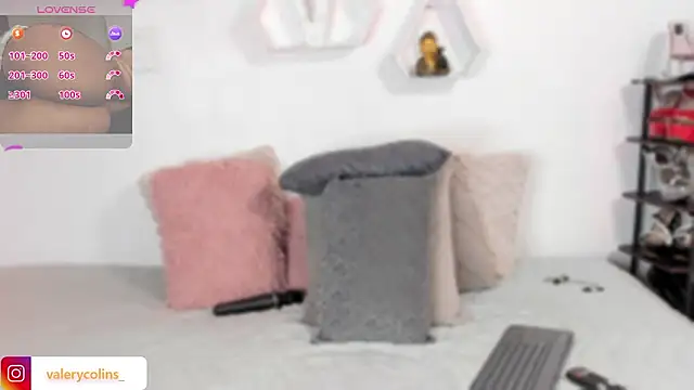 valerycolins online show from February 2026 03:32:01 AM