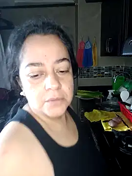 Snapshot of lucia_vonne_ chatting on November 2025 07:13:02 PM lucia vonne online show from November 2025 07:13:02 PM