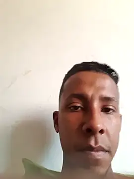 jhonjhon2131 online show from November 2025 04:58:02 PM