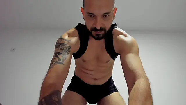 Alphamale91 online show from May 2026 06:04:02 PM