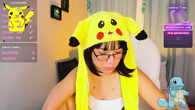 Snapshot of CoralineRicce_ chatting on December 2024 08:10:02 AM CoralineRicce online show from December 2024 08:10:02 AM