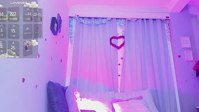 Snapshot of CoralineRicce_ chatting on February 2025 05:55:02 AM CoralineRicce online show from February 2025 05:55:02 AM