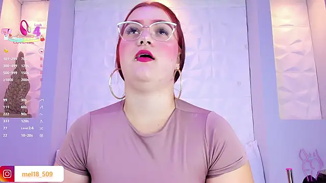 MelanieKlaus online show from November 2025 11:33:02 AM