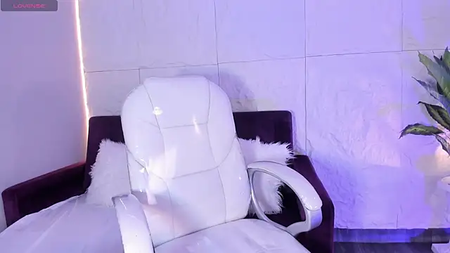 MelanieKlaus online show from January 2026 12:10:02 PM