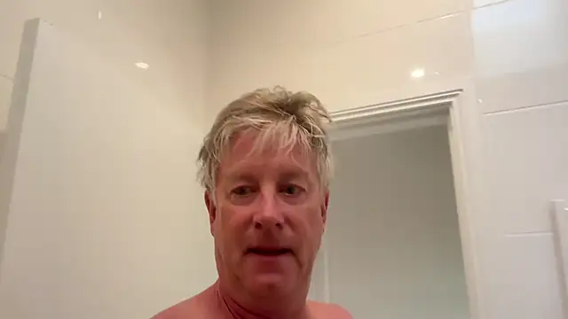 littleone01234 online show from March 2025 08:31:02 PM