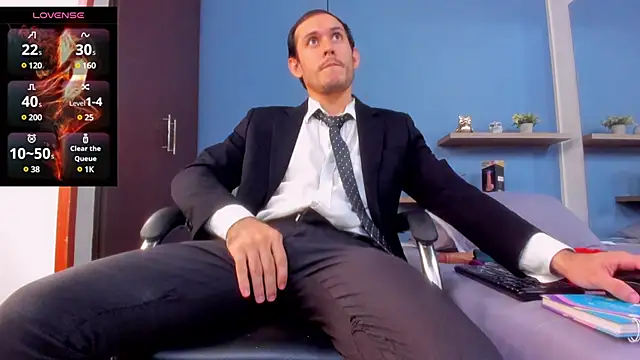 jeanpiere  online show from December 2024 01:58:01 PM