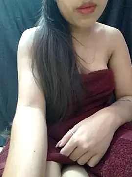 Snapshot of Roshni_98 chatting on June 2026 02:33:01 PM Roshni 98 online show from June 2026 02:33:01 PM