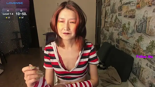 Snapshot of LeyylaStoone chatting on December 2025 02:09:02 AM LeyylaStoone online show from December 2025 02:09:02 AM