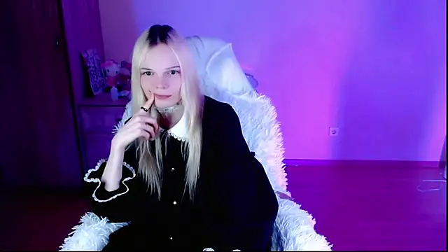 Emily Nyaffee online show from January 2025 11:28:01 PM