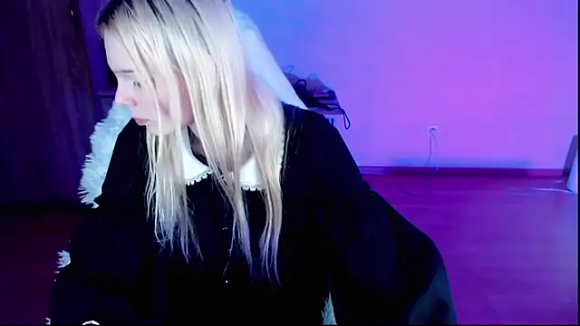 Emily Nyaffee online show from February 2025 12:29:01 AM