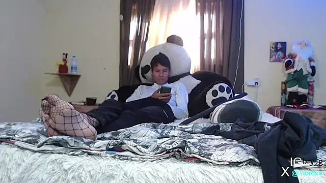 Tylerfordxxx online show from December 2024 08:15:01 PM