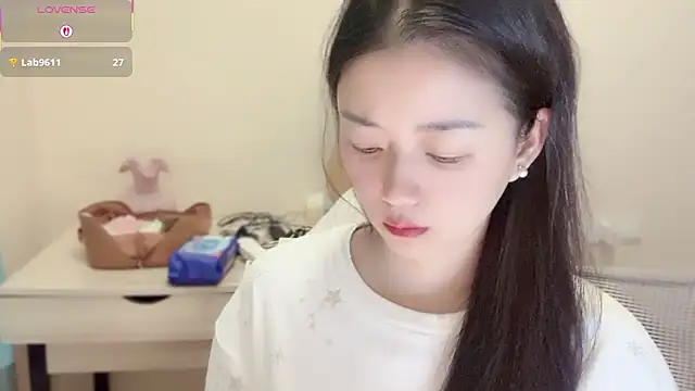 A-xena online show from November 2025 02:31:02 AM