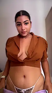 Snapshot of NatashaBrown12 chatting on July 2026 06:03:01 PM NatashaBrown12 online show from July 2026 06:03:01 PM