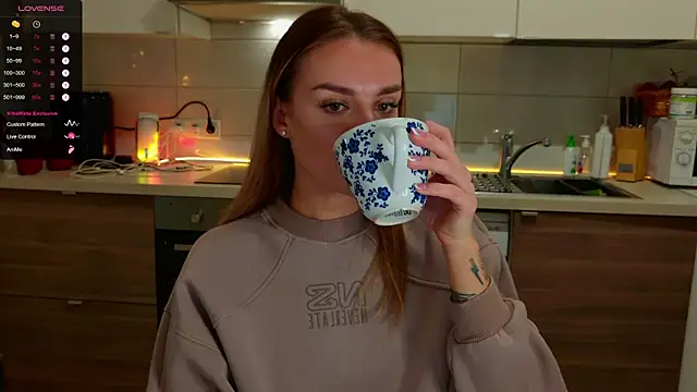 Snapshot of MissLovex chatting on November 2025 08:46:01 AM MissLovex online show from November 2025 08:46:01 AM