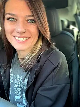 LadyLena1 online show from September 2025 04:31:02 PM