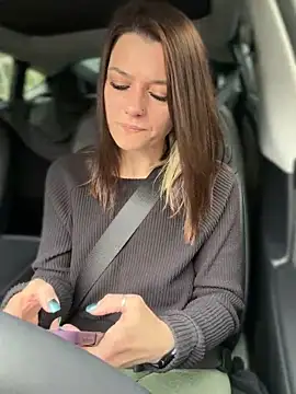 LadyLena1 online show from October 2025 06:26:01 PM