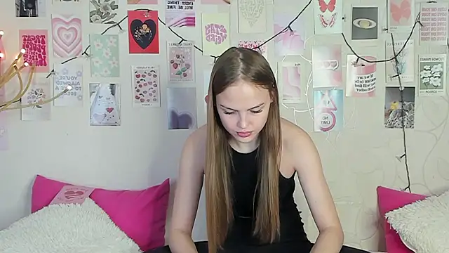 Snapshot of little_radiant_sun chatting on February 2026 07:49:01 AM little radiant sun online show from February 2026 07:49:01 AM