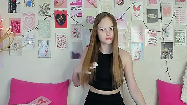 Snapshot of little_radiant_sun chatting on February 2026 09:43:01 AM little radiant sun online show from February 2026 09:43:01 AM