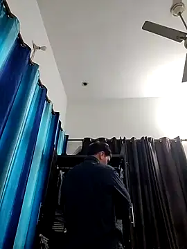 ZIMMY25 online show from November 2025 04:55:01 AM