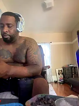 Snapshot of K1NGD916 chatting on September 2025 07:47:02 PM K1NGD916 online show from September 2025 07:47:02 PM