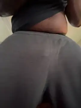 Snapshot of K1NGD916 chatting on January 2026 08:33:01 PM K1NGD916 online show from January 2026 08:33:01 PM