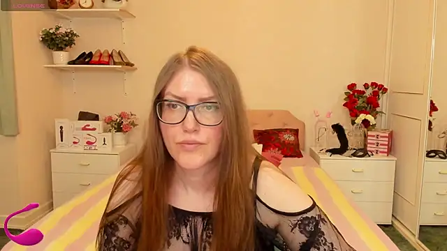 Snapshot of AmandamurX chatting on June 2026 01:36:01 PM AmandamurX online show from June 2026 01:36:01 PM