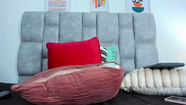 TiffanyFox1 online show from March 2026 09:21:02 AM