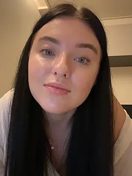 Snapshot of Angela_Fosterr chatting on October 2025 03:40:01 PM Angela Fosterr online show from October 2025 03:40:01 PM