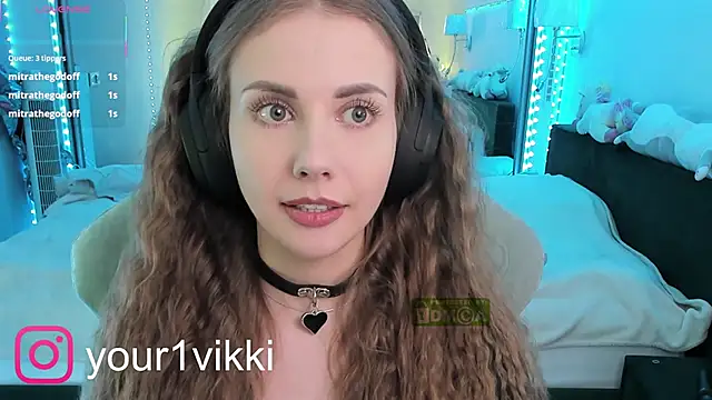 Snapshot of Vikki_Cheese chatting on February 2025 11:34:02 AM Vikki Cheese online show from February 2025 11:34:02 AM