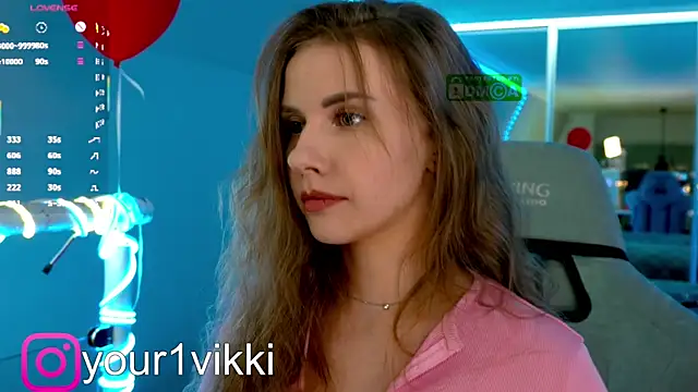 Snapshot of Vikki_Cheese chatting on March 2025 02:35:02 AM Vikki Cheese online show from March 2025 02:35:02 AM