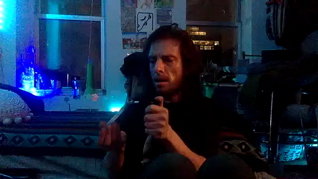 Snapshot of DownstairsSky chatting on December 2024 02:41:02 AM DownstairsSky online show from December 2024 02:41:02 AM