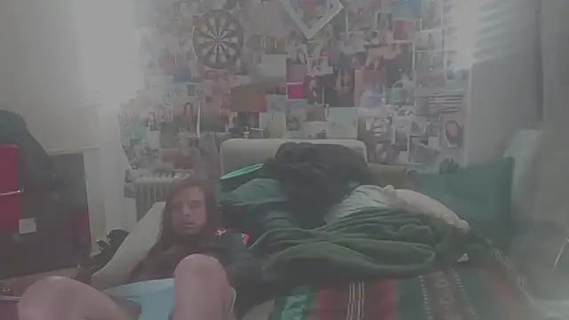 Snapshot of DownstairsSky chatting on February 2025 11:02:01 AM DownstairsSky online show from February 2025 11:02:01 AM