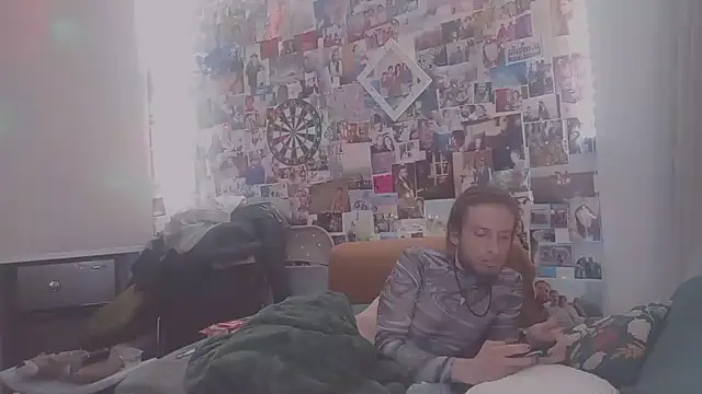 Snapshot of DownstairsSky chatting on February 2025 12:06:01 AM DownstairsSky online show from February 2025 12:06:01 AM