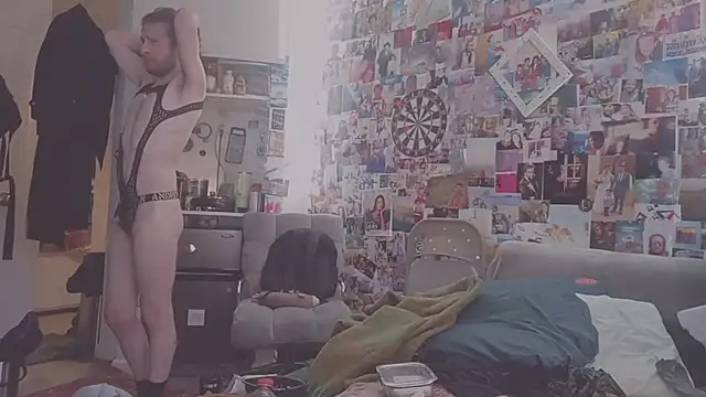 Snapshot of DownstairsSky chatting on March 2025 10:38:01 PM DownstairsSky online show from March 2025 10:38:01 PM