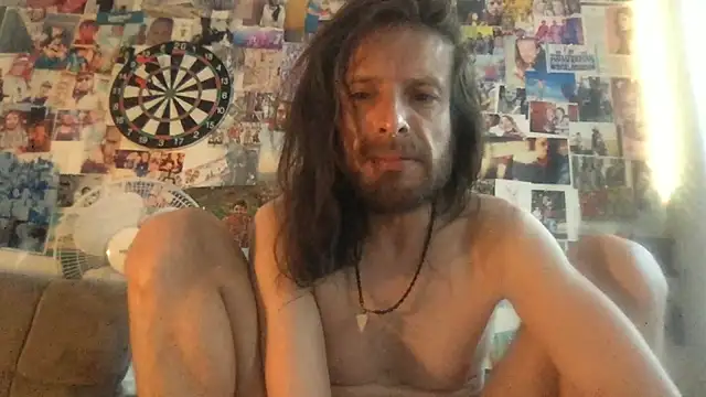 Snapshot of DownstairsSky chatting on October 2025 12:17:01 PM DownstairsSky online show from October 2025 12:17:01 PM