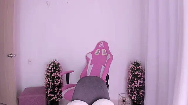 Snapshot of keissy_rincon_ chatting on October 2025 09:13:01 PM keissy rincon online show from October 2025 09:13:01 PM