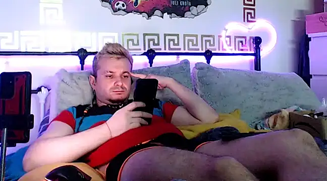 Snapshot of erotico69xxx chatting on March 2025 01:17:02 AM erotico69xxx online show from March 2025 01:17:02 AM