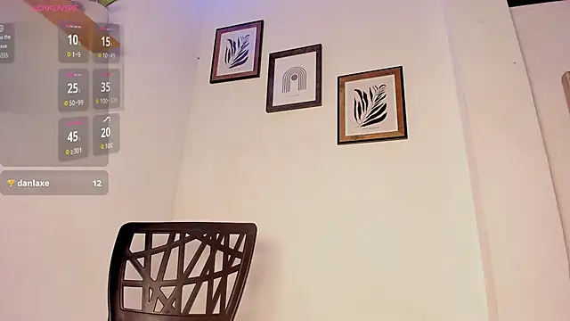 Snapshot of Letizia_West_ chatting on November 2025 11:22:01 AM Letizia West online show from November 2025 11:22:01 AM