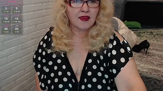 Marina Yourangel online show from March 2026 08:44:01 PM