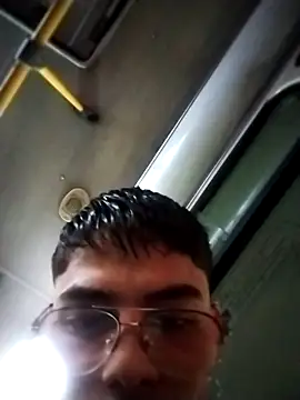 Hachee2003 online show from February 2026 12:20:02 AM