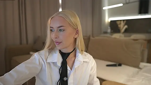 eva m1racle  online show from February 2026 08:09:01 PM